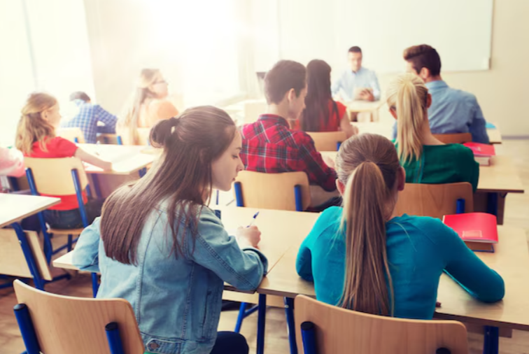 Master’s in Healthcare Administration Online: Boost your career with specialized management training.
