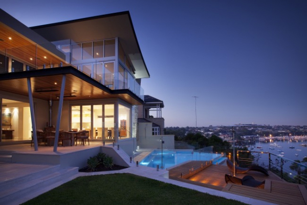 Top Reasons to Sell Your House for Cash in Bakersfield